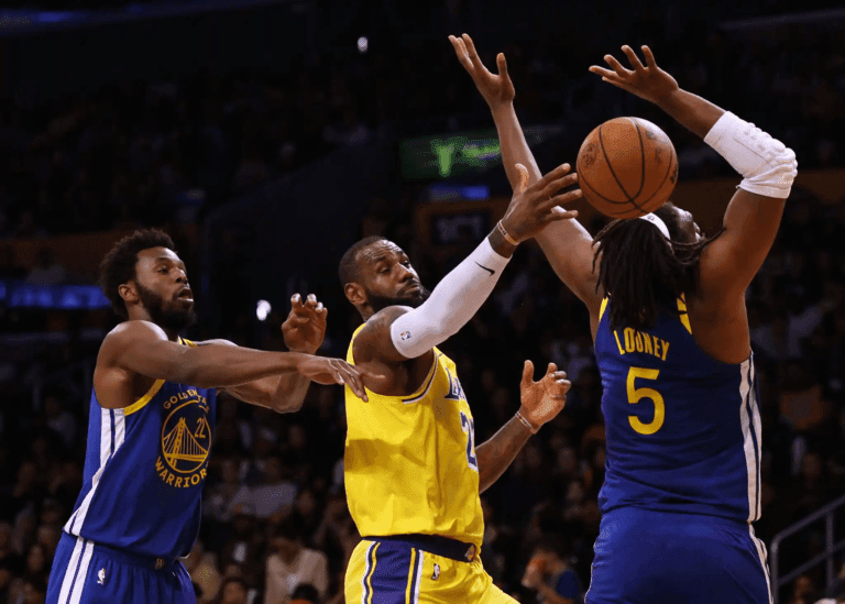 Lakers vs Golden State Warriors